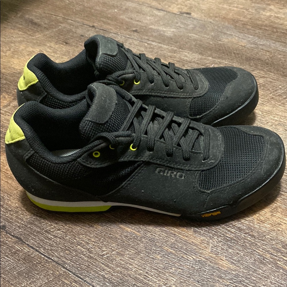 Giro Black and Yellow Sneakers with Cushioned Sole